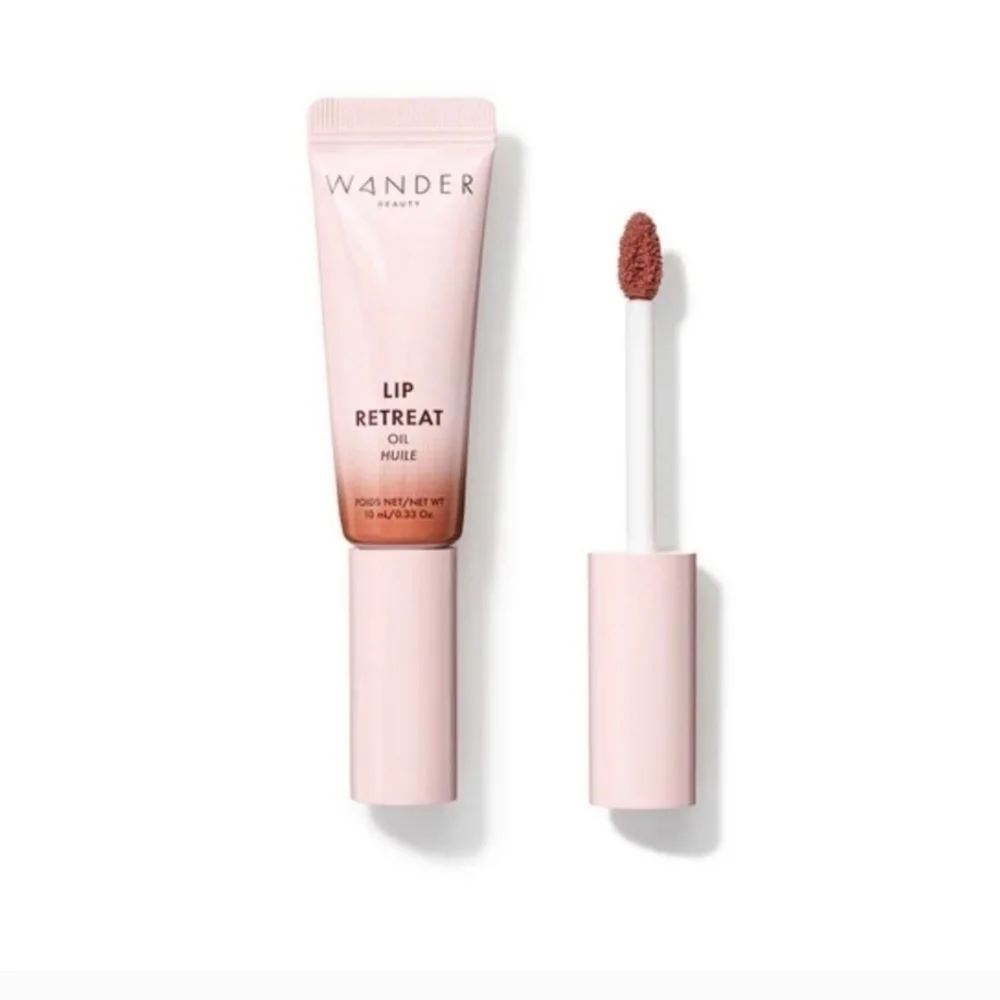 New Wander Beauty Lip Retreat Oil in Shade Skinny Dip, Full-size 10ml (0.33 oz)